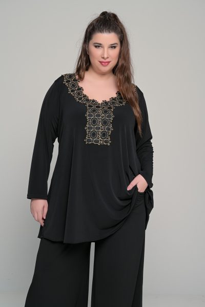 Μπλούζα με χρυσή τρέσα στο ντεκολτέ σε ελαστικο super jersey | Μαύρο | Plus Size - Image 6