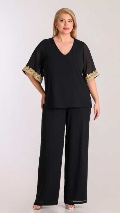 Μπλούζα με χρυση δαντέλα στα μανίκα plus size