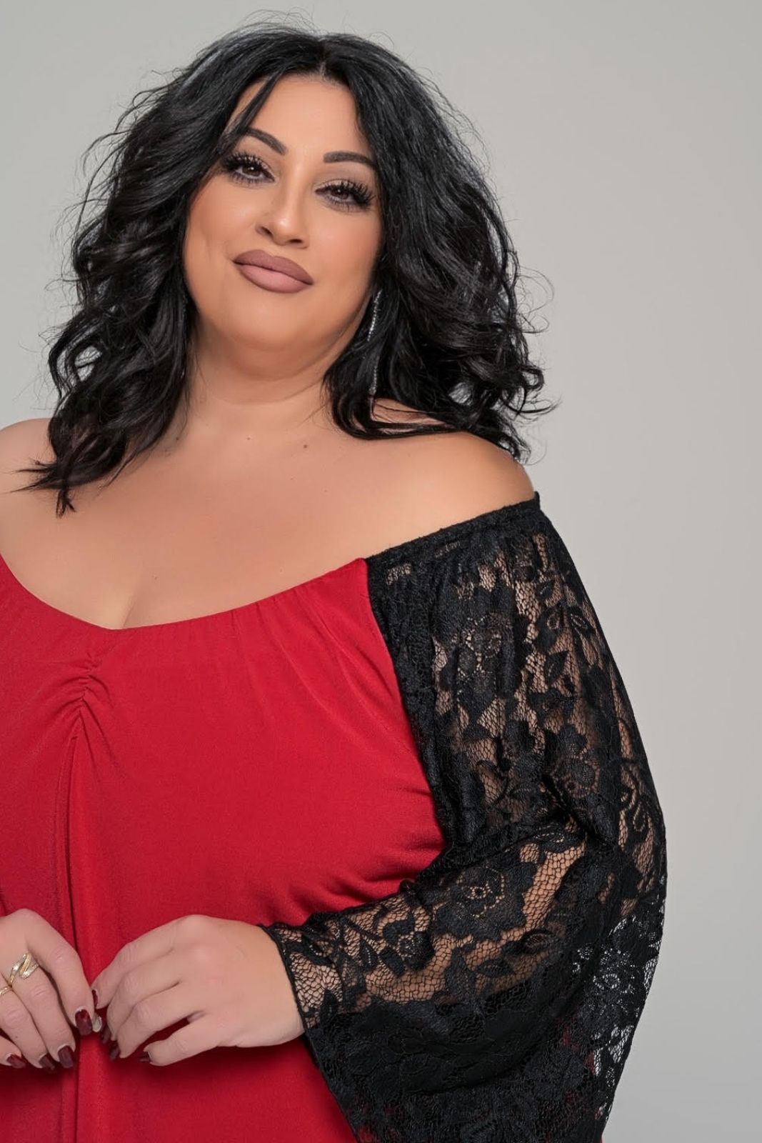 plus-size-mplouza-super-jersey-dantela Μπλούζα με δαντέλα στα μανίκια - Image 1