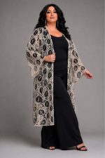 Κιμονό με Κηπούρ Δαντέλα – Elegant Lace Cover-Up | Plus Size