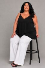 Plus Size Lingerie Τοπάκι με Δαντέλα σε Ελαστικό Super Jersey – Μαύρο