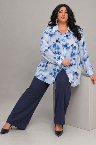 Plus Size Μπλε Φλοράλ Πουκαμίσο - Άνετη Χυτή Γραμμή - Image 3