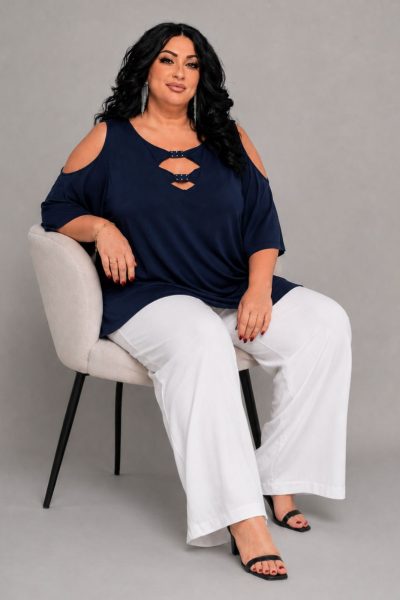 Plus Size Ελαστική Μπλούζα με Cut Out Λεπτομέρειες | Μπλε Σκούρο - Image 2